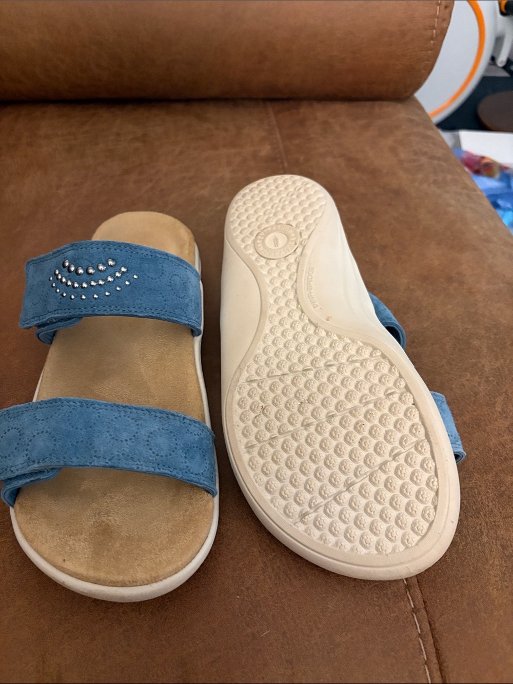 Revitalign Mirage QVC Orthotic Blue Suede Studded Slide Sandals 9.5